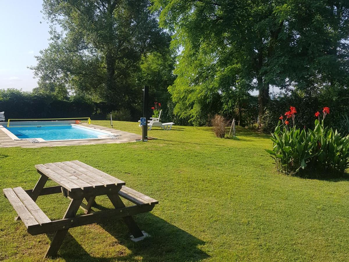 Domaine Hias Bed & Breakfast Angoume Luaran gambar