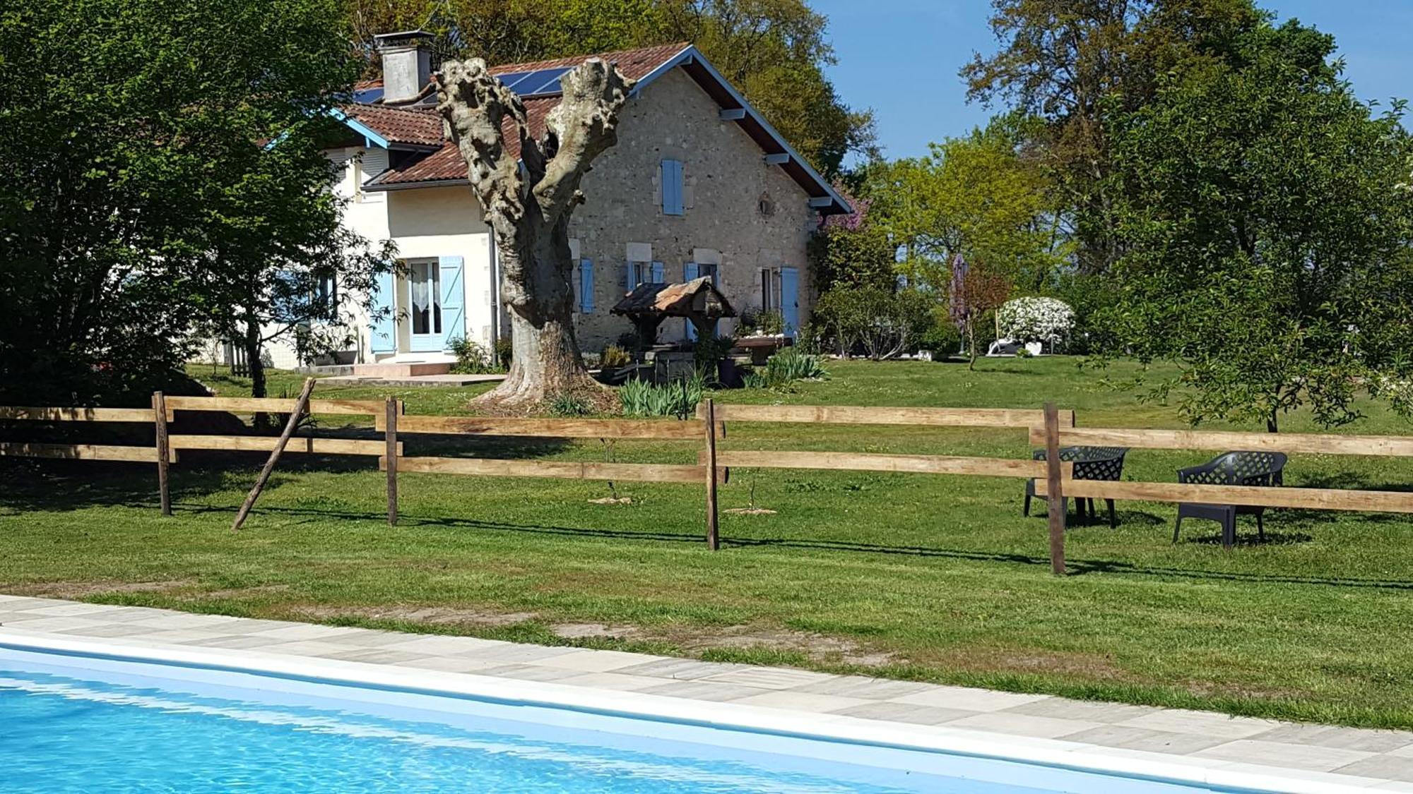 Domaine Hias Bed & Breakfast Angoume Luaran gambar